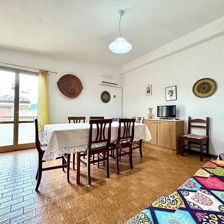 Appartamento Central Apartments Bari Sardo