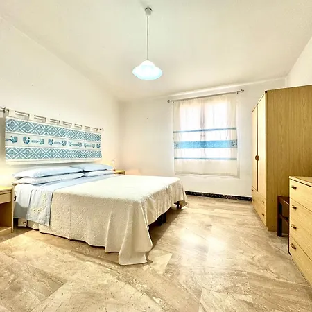 Appartamento Central Apartments Bari Sardo