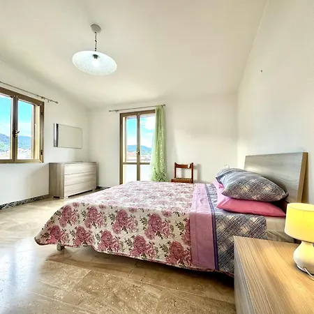 Central Apartments Apartment *
